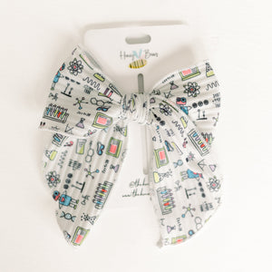 Back to School Smarty Pants Bow