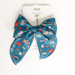 Back to School Puppy Bow